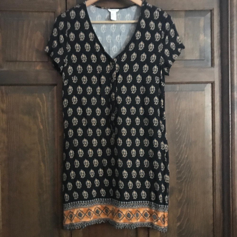 Forever 21 Patterned Button Dress